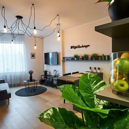Rigabackstage Apartment *
